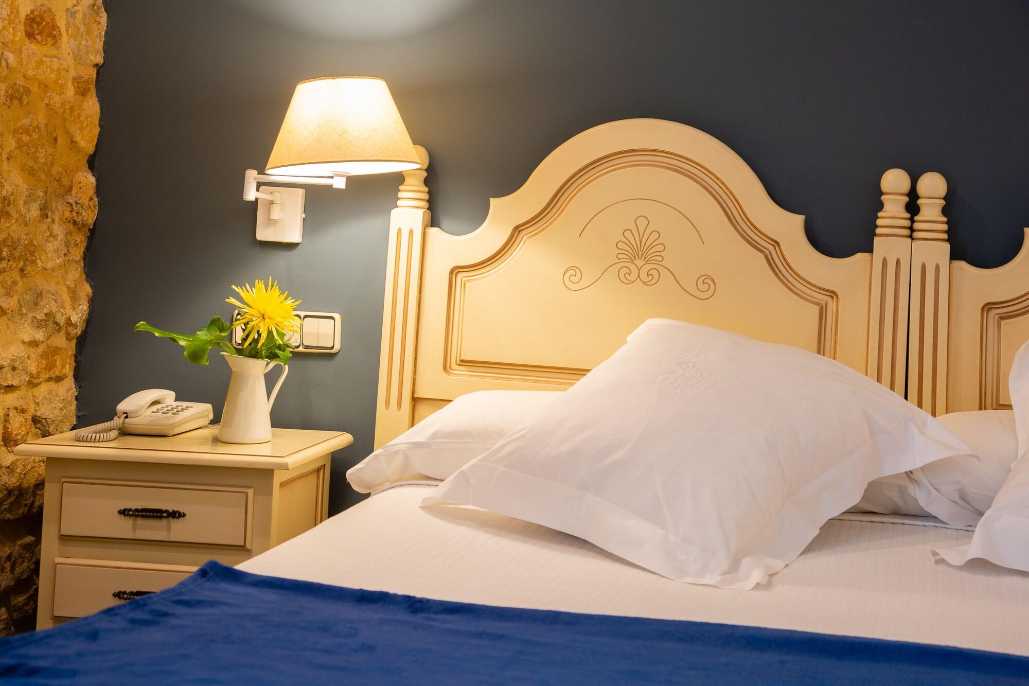 Hotel Palacio De La Vinona Овьедо Экстерьер фото