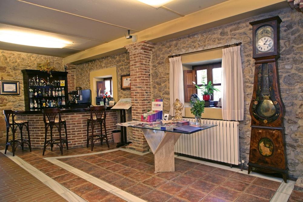 Hotel Palacio De La Vinona Овьедо Экстерьер фото