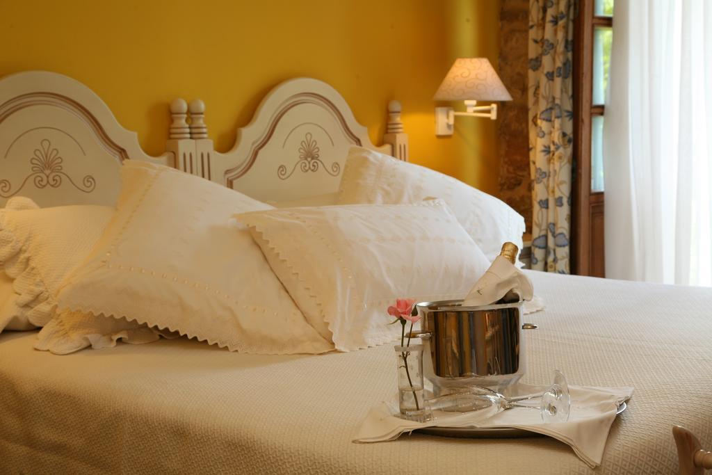 Hotel Palacio De La Vinona Овьедо Экстерьер фото