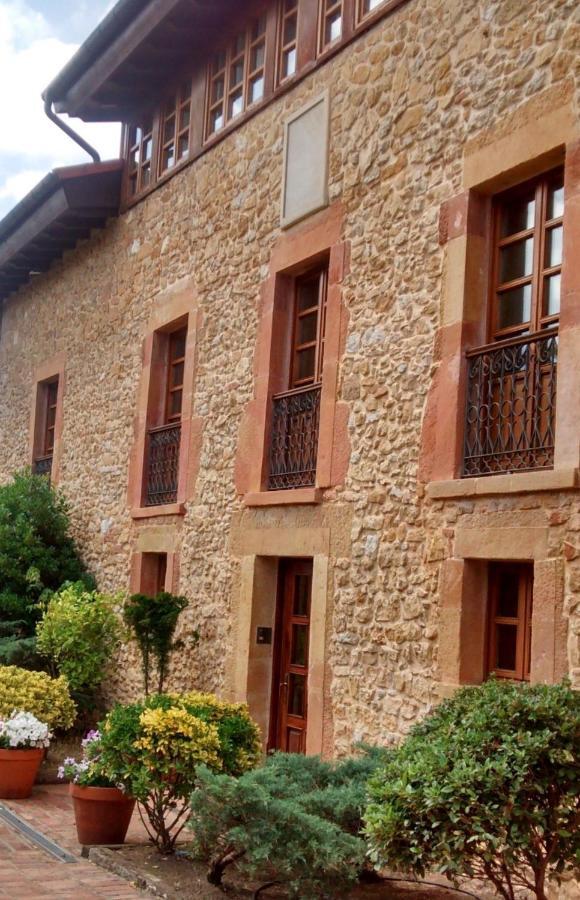 Hotel Palacio De La Vinona Овьедо Экстерьер фото