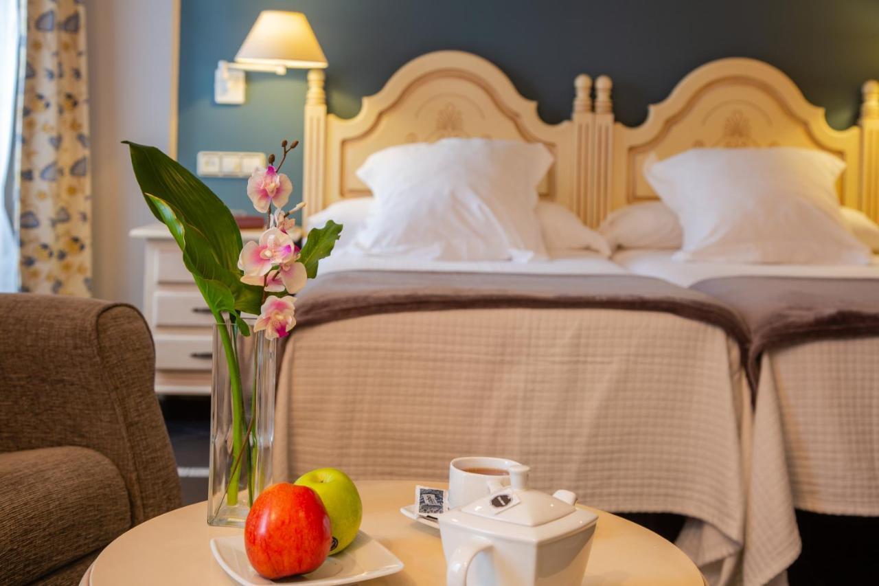 Hotel Palacio De La Vinona Овьедо Экстерьер фото